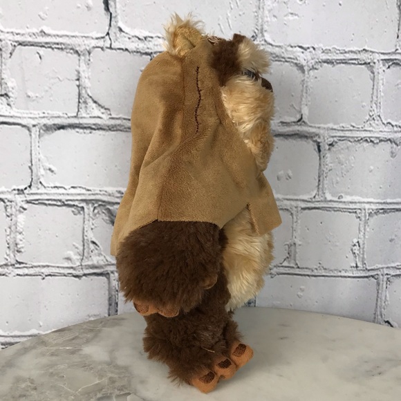 Disney Star Wars Furry Little Creatures The Ewoks Kid Stuffed Animal Plush Toy - Picture 2 of 4